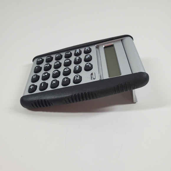 Small Handheld Calculator - Picture 4 of 9